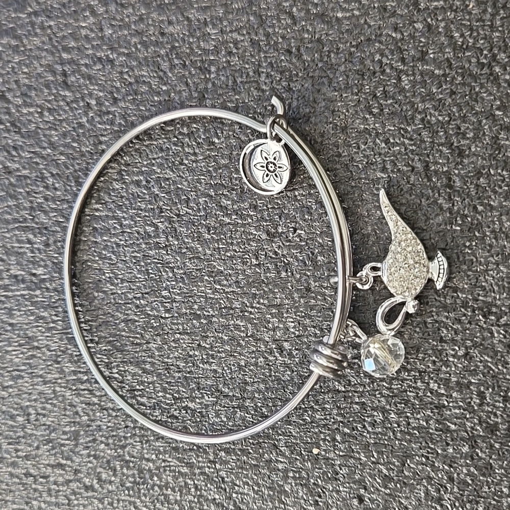 Disney Aladdin Jasmine lamp bracelet